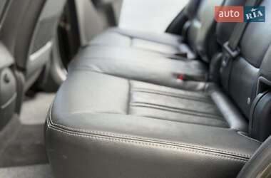 Позашляховик / Кросовер Kia Sorento 2010 в 