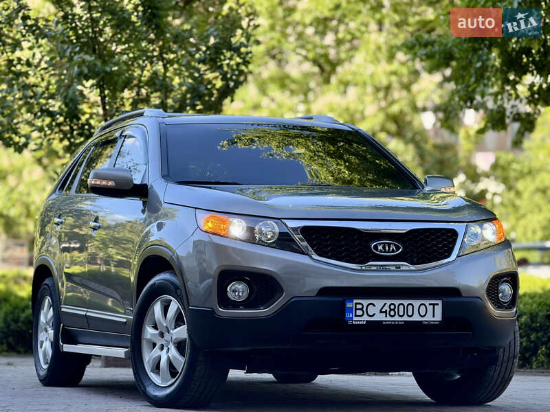 Внедорожник / Кроссовер Kia Sorento 2010 в Выгоде