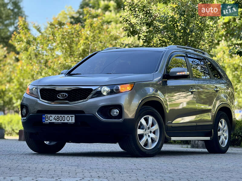 Внедорожник / Кроссовер Kia Sorento 2010 в Выгоде