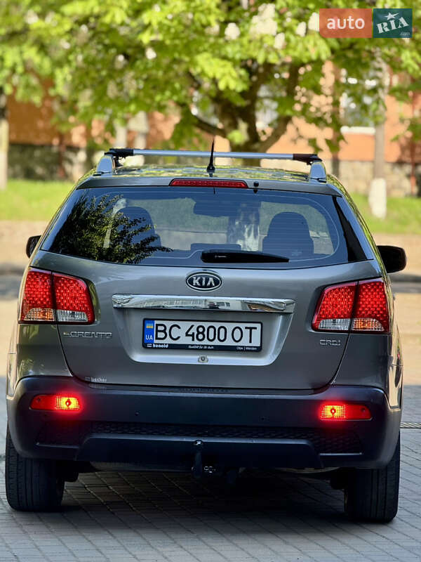 Внедорожник / Кроссовер Kia Sorento 2010 в Выгоде