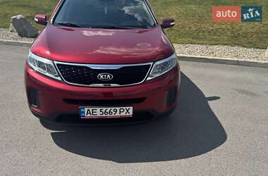 Внедорожник / Кроссовер Kia Sorento 2014 в Днепре