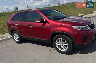 Внедорожник / Кроссовер Kia Sorento 2014 в 