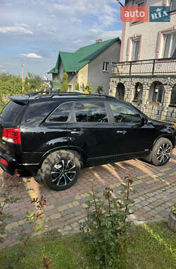 Внедорожник / Кроссовер Kia Sorento 2012 в 
