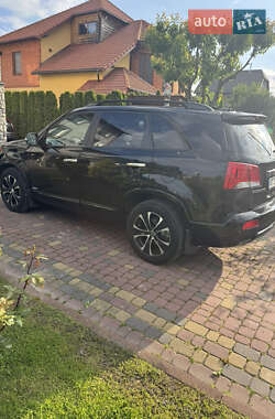 Внедорожник / Кроссовер Kia Sorento 2012 в 