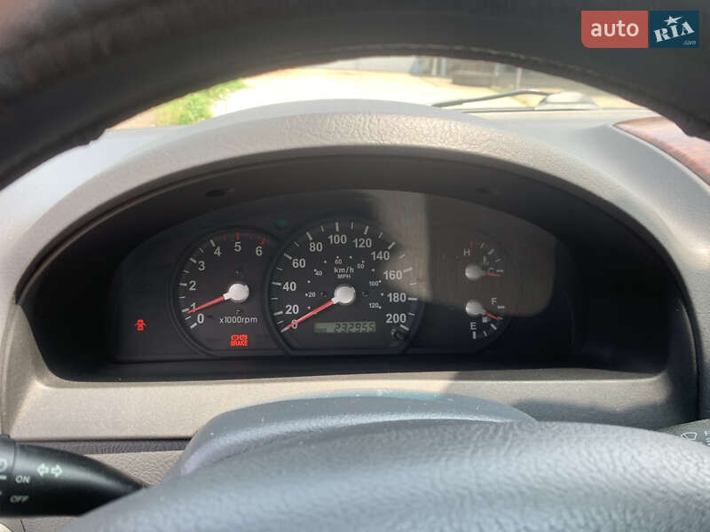 Внедорожник / Кроссовер Kia Sorento 2003 в Запорожье