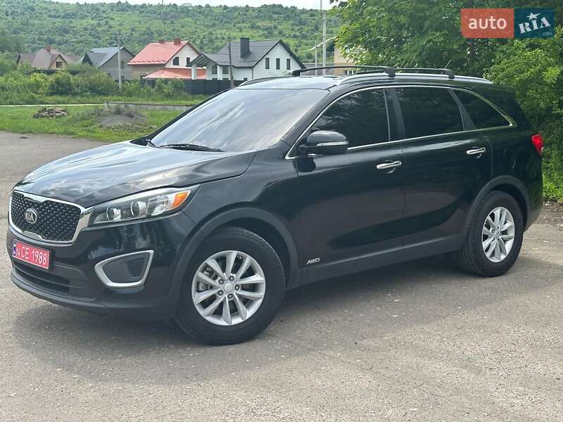 Позашляховик / Кросовер Kia Sorento 2016 в Самборі