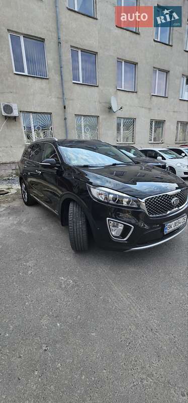 Внедорожник / Кроссовер Kia Sorento 2015 в Ровно