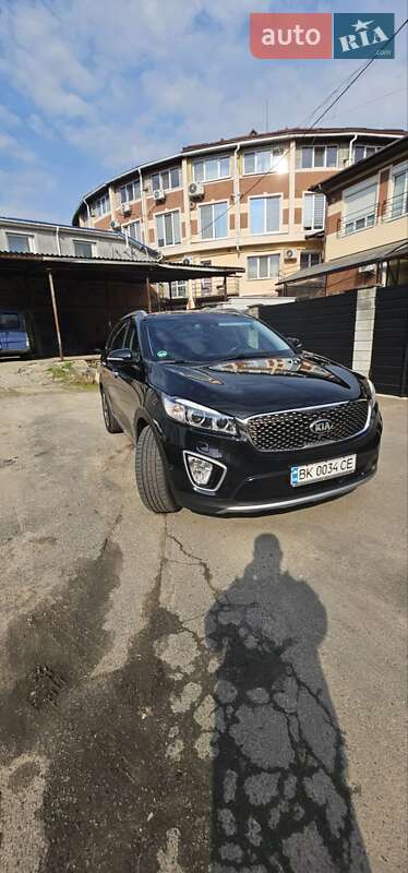 Внедорожник / Кроссовер Kia Sorento 2015 в Ровно
