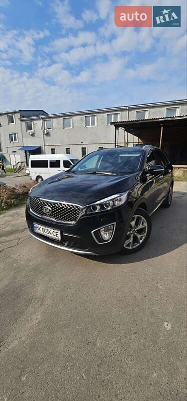 Внедорожник / Кроссовер Kia Sorento 2015 в Ровно