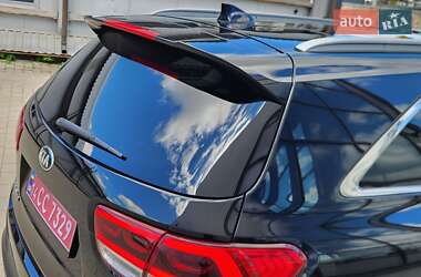 Внедорожник / Кроссовер Kia Sorento 2017 в 