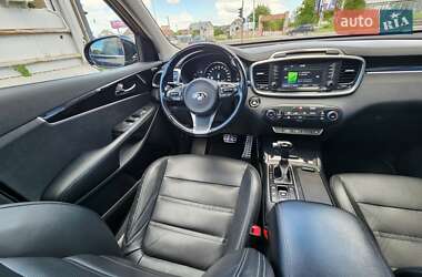 Внедорожник / Кроссовер Kia Sorento 2017 в 