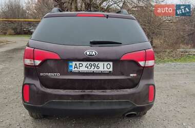 Позашляховик / Кросовер Kia Sorento 2014 в 