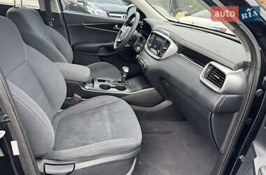 Внедорожник / Кроссовер Kia Sorento 2019 в 