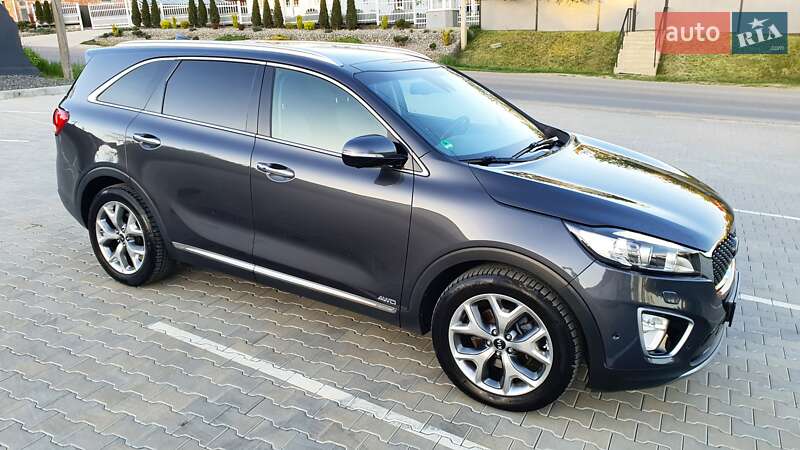 Позашляховик / Кросовер Kia Sorento 2015 в Чернівцях