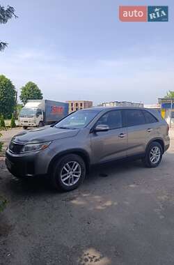 Внедорожник / Кроссовер Kia Sorento 2013 в 