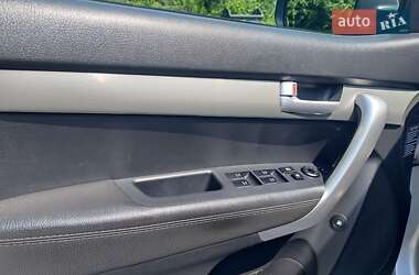 Внедорожник / Кроссовер Kia Sorento 2011 в 