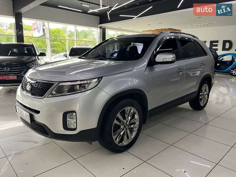 Внедорожник / Кроссовер Kia Sorento 2014 в 