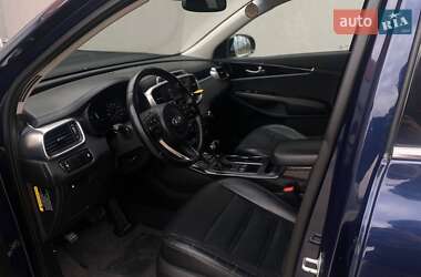 Внедорожник / Кроссовер Kia Sorento 2015 в 