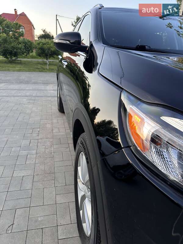 Позашляховик / Кросовер Kia Sorento 2017 в Києві