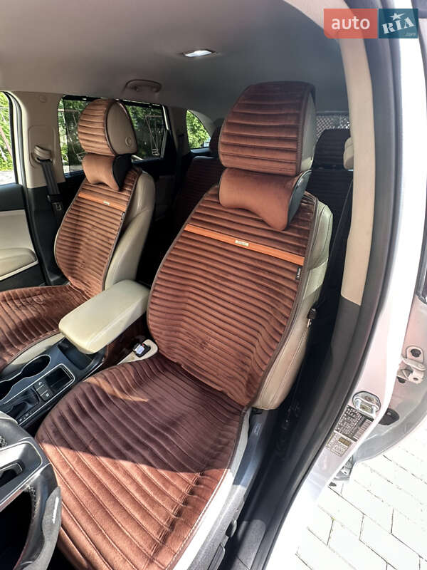 Позашляховик / Кросовер Kia Sorento 2017 в Хмельницькому