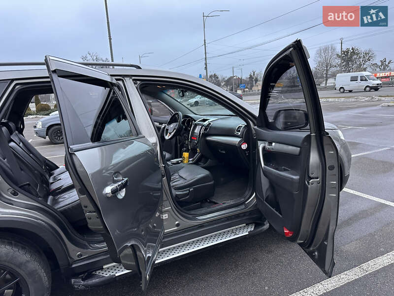 Позашляховик / Кросовер Kia Sorento 2012 в Києві