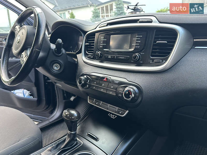 Внедорожник / Кроссовер Kia Sorento 2016 в Виннице