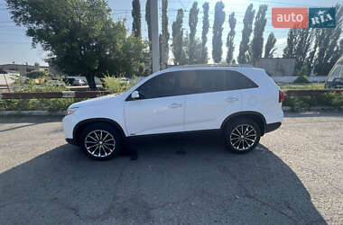 Внедорожник / Кроссовер Kia Sorento 2014 в 