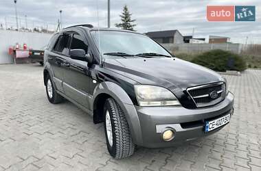 Внедорожник / Кроссовер Kia Sorento 2005 в Новой Ушице