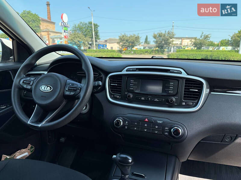 Внедорожник / Кроссовер Kia Sorento 2015 в Житомире фото 9 Внедорожник / Кроссовер Kia Sorento 2015 в Житомире