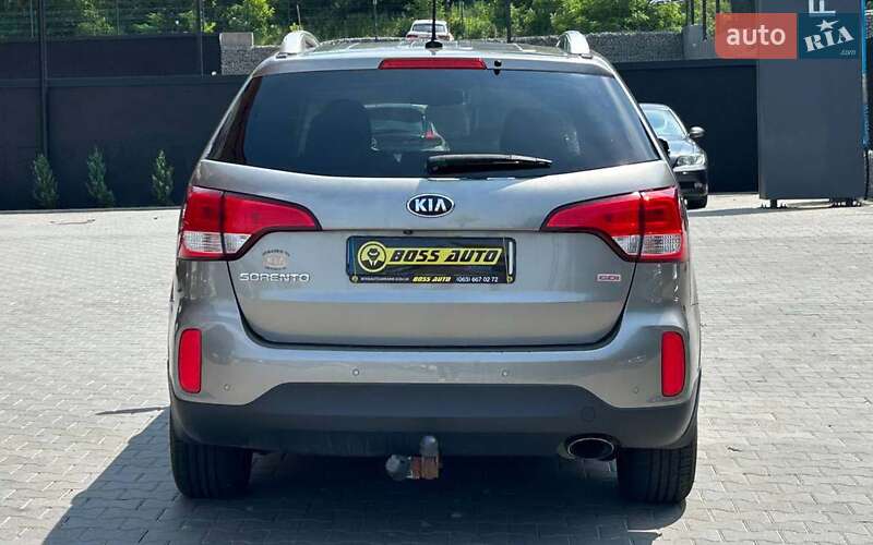 Внедорожник / Кроссовер Kia Sorento 2014 в Черновцах
