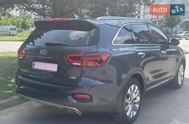 Внедорожник / Кроссовер Kia Sorento 2019 в 