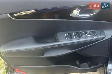 Внедорожник / Кроссовер Kia Sorento 2019 в 