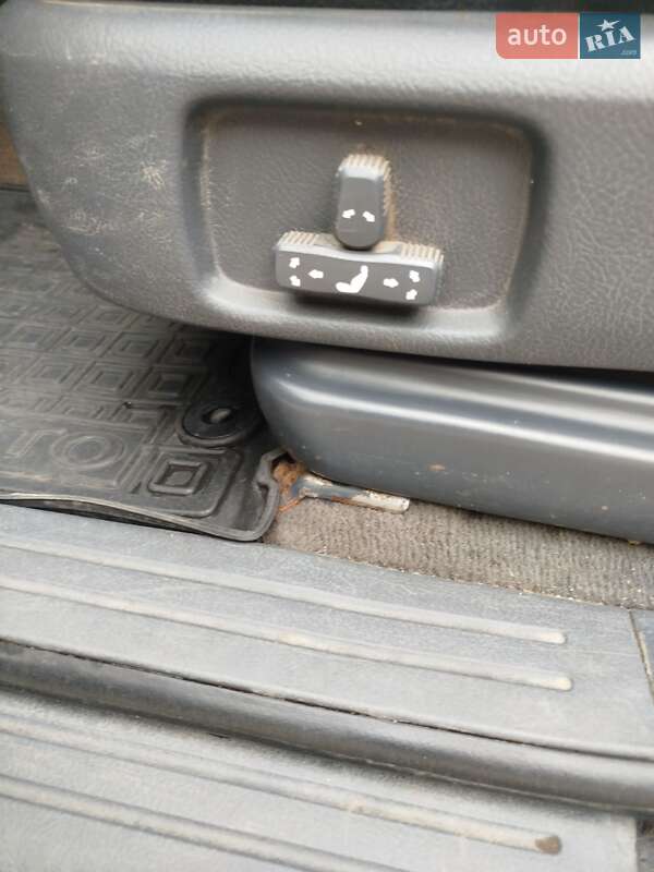 Внедорожник / Кроссовер Kia Sorento 2003 в Лысянке