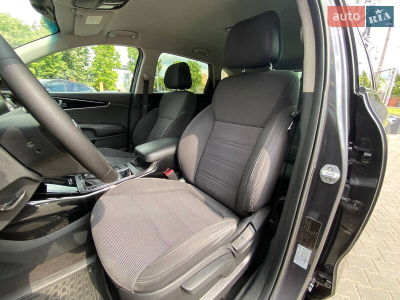 Позашляховик / Кросовер Kia Sorento 2015 в Одесі