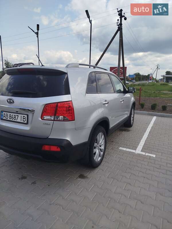 Внедорожник / Кроссовер Kia Sorento 2010 в Ильинцах