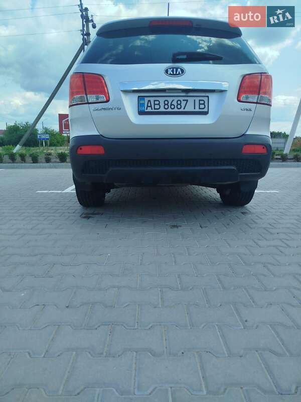 Внедорожник / Кроссовер Kia Sorento 2010 в Ильинцах