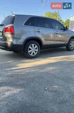 Внедорожник / Кроссовер Kia Sorento 2011 в 