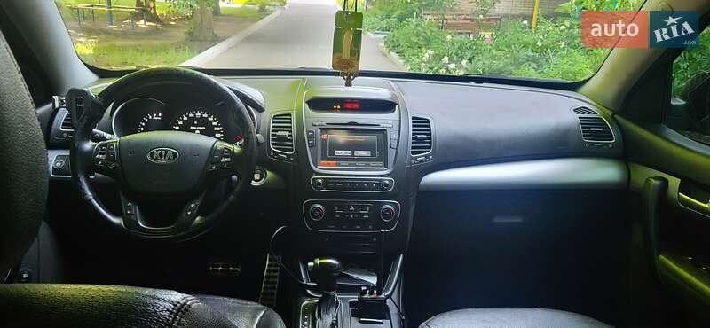 Внедорожник / Кроссовер Kia Sorento 2013 в Калиновке