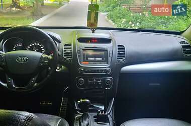 Внедорожник / Кроссовер Kia Sorento 2013 в 