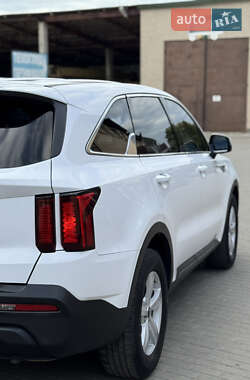 Внедорожник / Кроссовер Kia Sorento 2021 в 