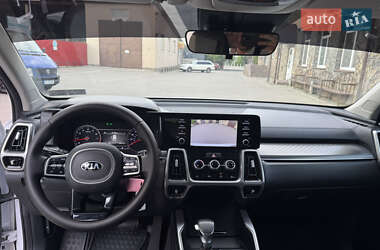 Внедорожник / Кроссовер Kia Sorento 2021 в 