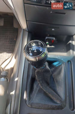 Внедорожник / Кроссовер Kia Sorento 2006 в 