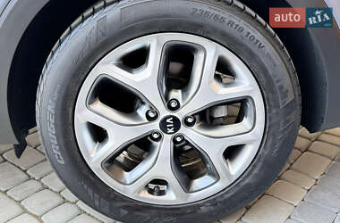 Внедорожник / Кроссовер Kia Sorento 2020 в 