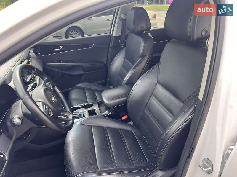 Позашляховик / Кросовер Kia Sorento 2015 в Ірпені фото 10 Позашляховик / Кросовер Kia Sorento 2015 в Ірпені