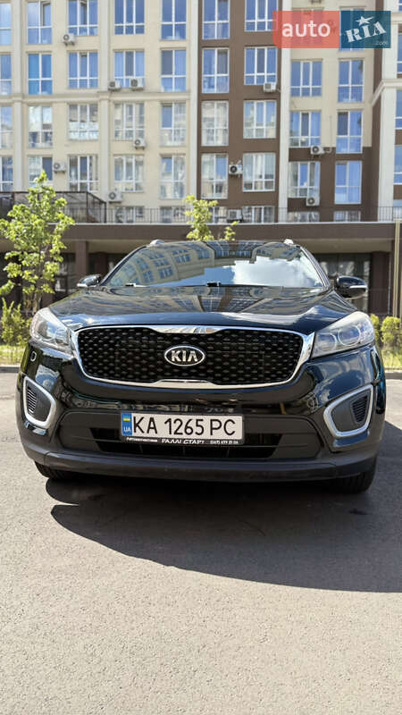 Внедорожник / Кроссовер Kia Sorento 2017 в Киеве