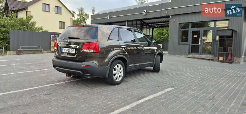 Внедорожник / Кроссовер Kia Sorento 2010 в Трускавце
