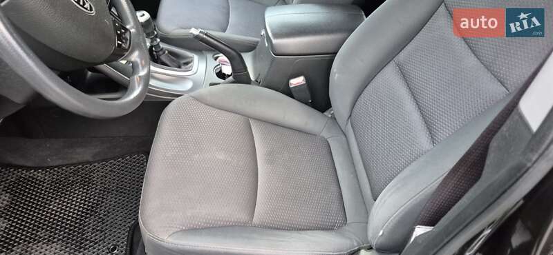 Внедорожник / Кроссовер Kia Sorento 2010 в Трускавце