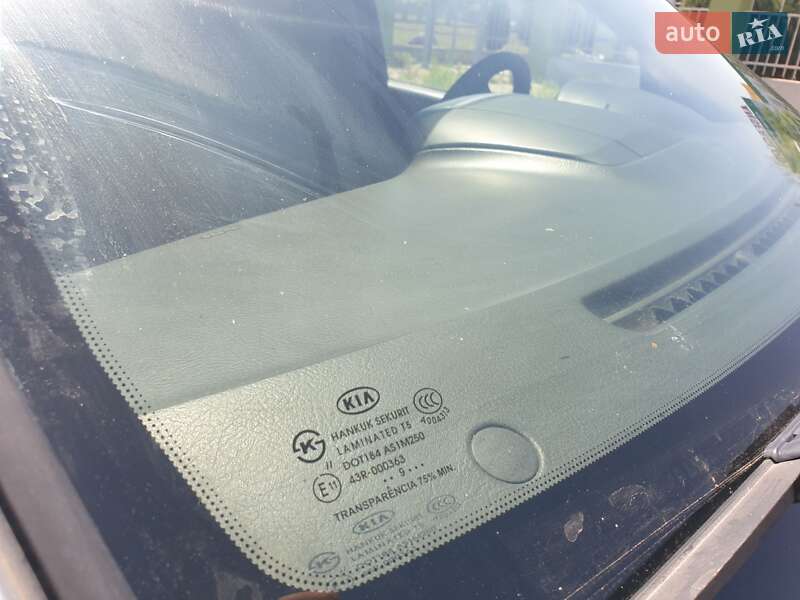 Внедорожник / Кроссовер Kia Sorento 2006 в Киеве фото 14 Внедорожник / Кроссовер Kia Sorento 2006 в Киеве