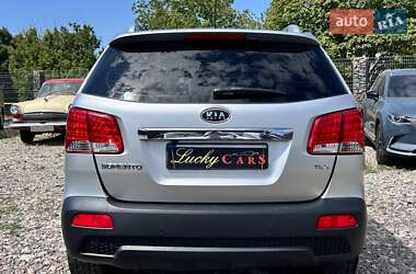Внедорожник / Кроссовер Kia Sorento 2011 в 