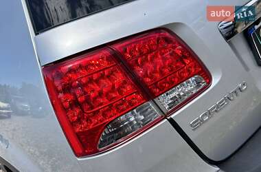 Внедорожник / Кроссовер Kia Sorento 2011 в 